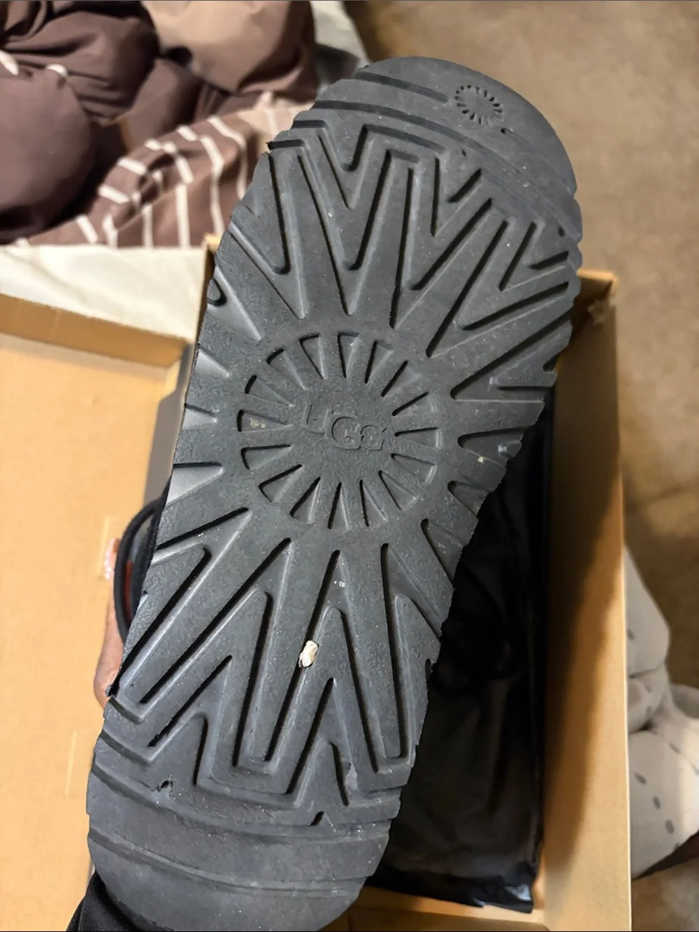 UGG Men's Black Suede Chukka Boots